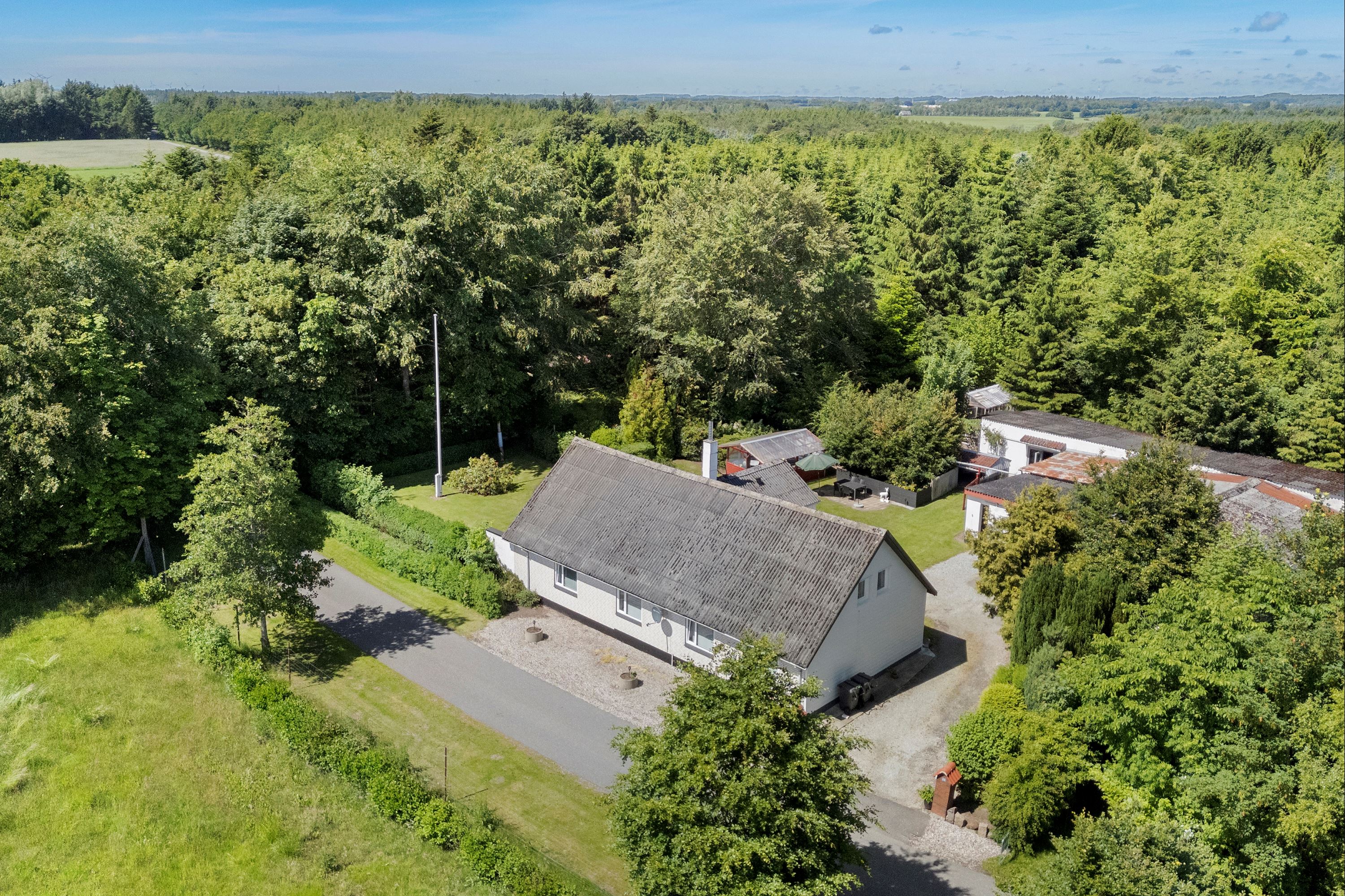 Villa på Hollenstedvej 14 9320 Hjallerup.
