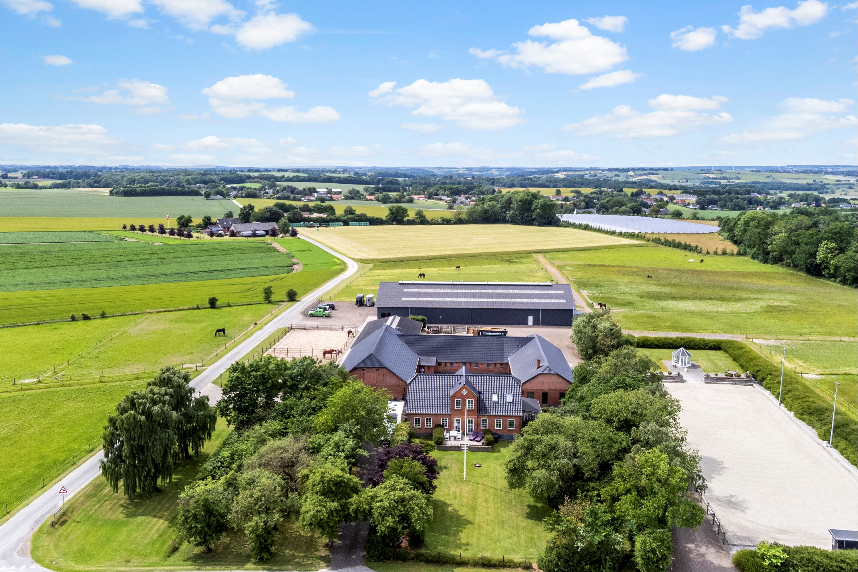 Landejendom på Ballesvej 3 8940 Randers SV.