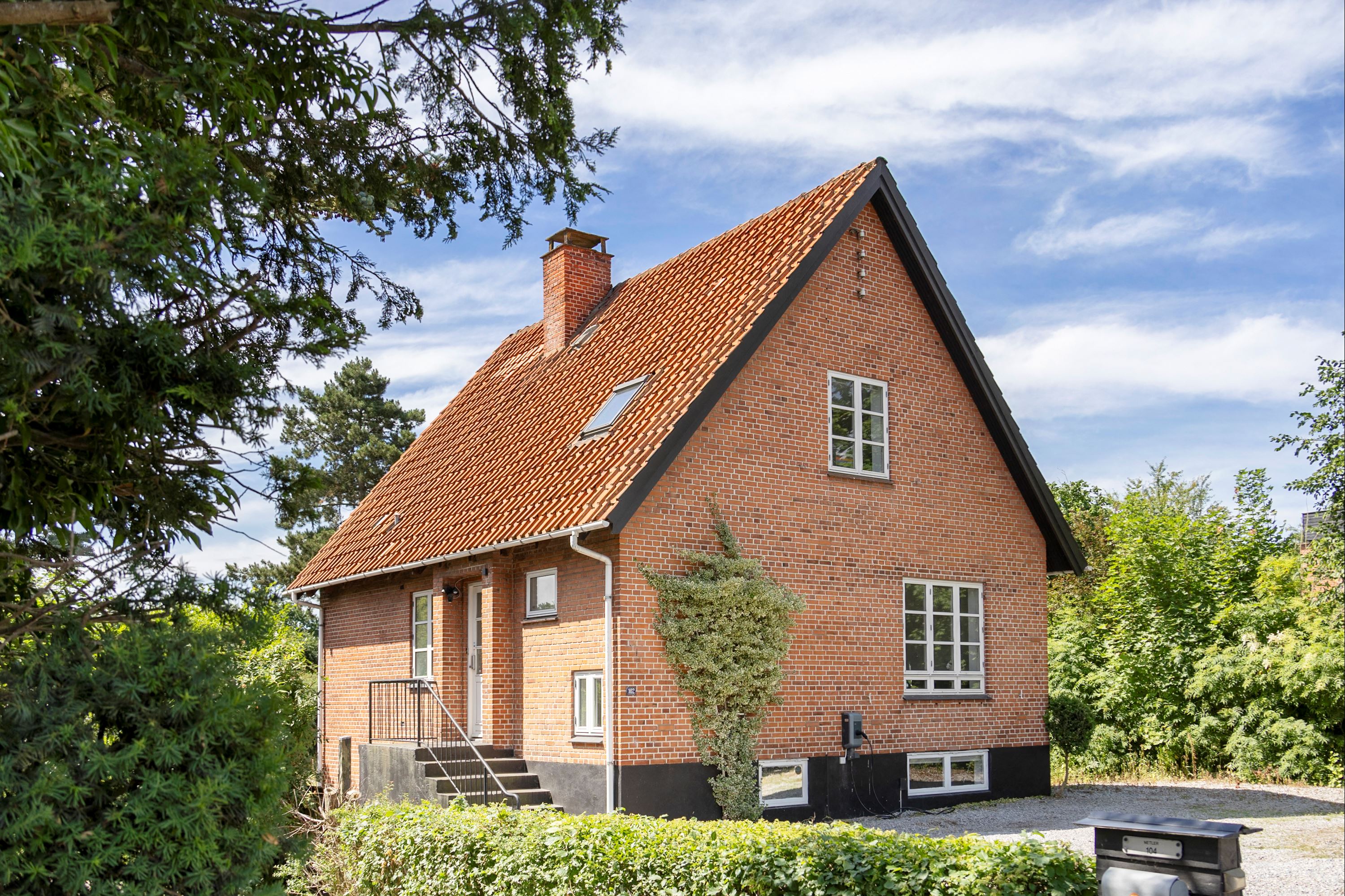 Villa på Aarøsund Landevej 102 6100 Haderslev.