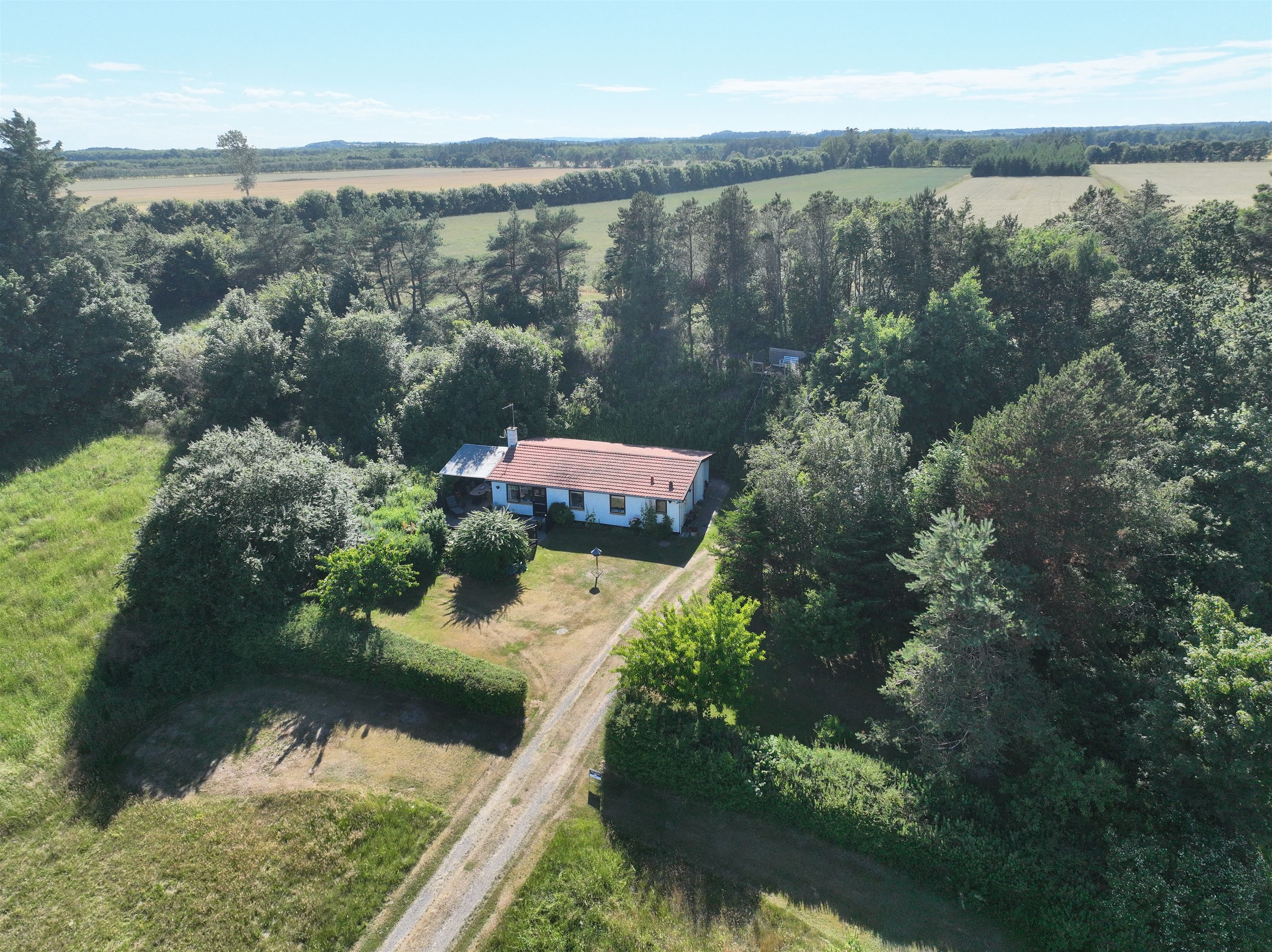 Villa på Østkystvejen 114 9300 Sæby.