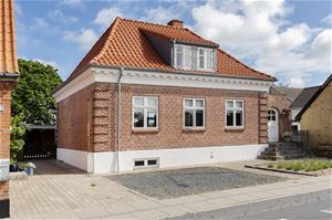 Elmevej 43