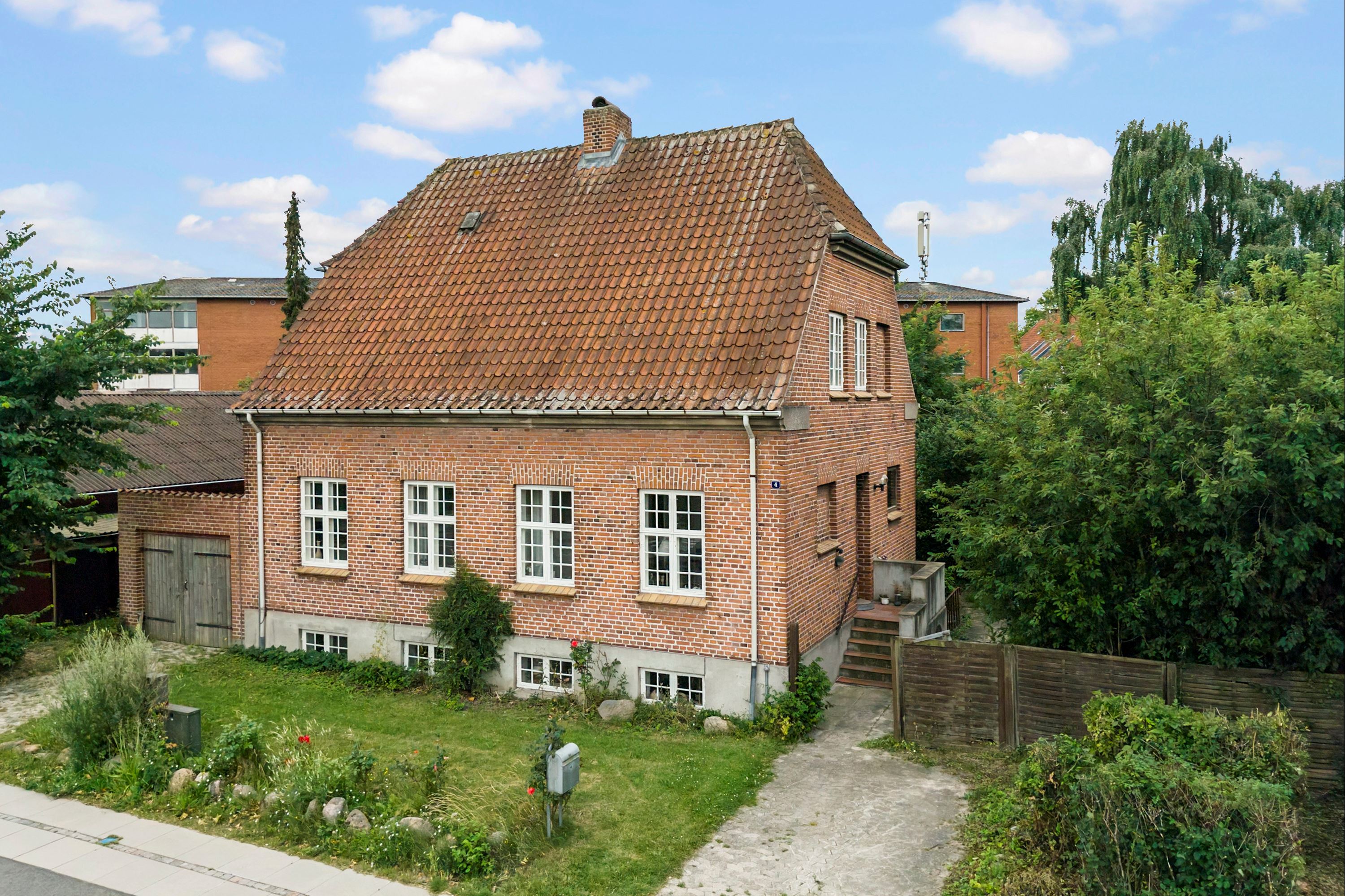 Villa på Østre Allé 4 4900 Nakskov.