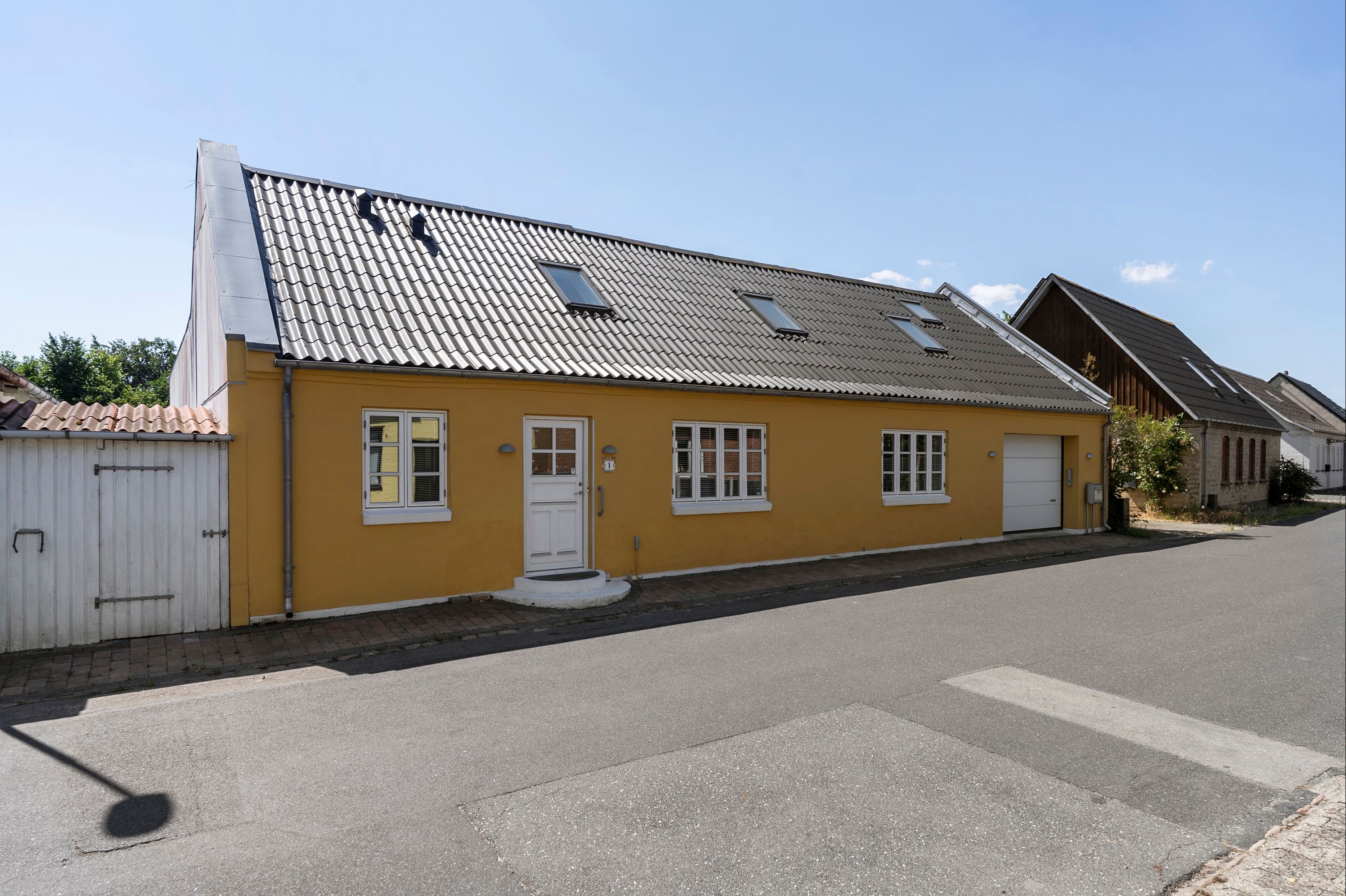Villa på Vestergade 1 5540 Ullerslev.
