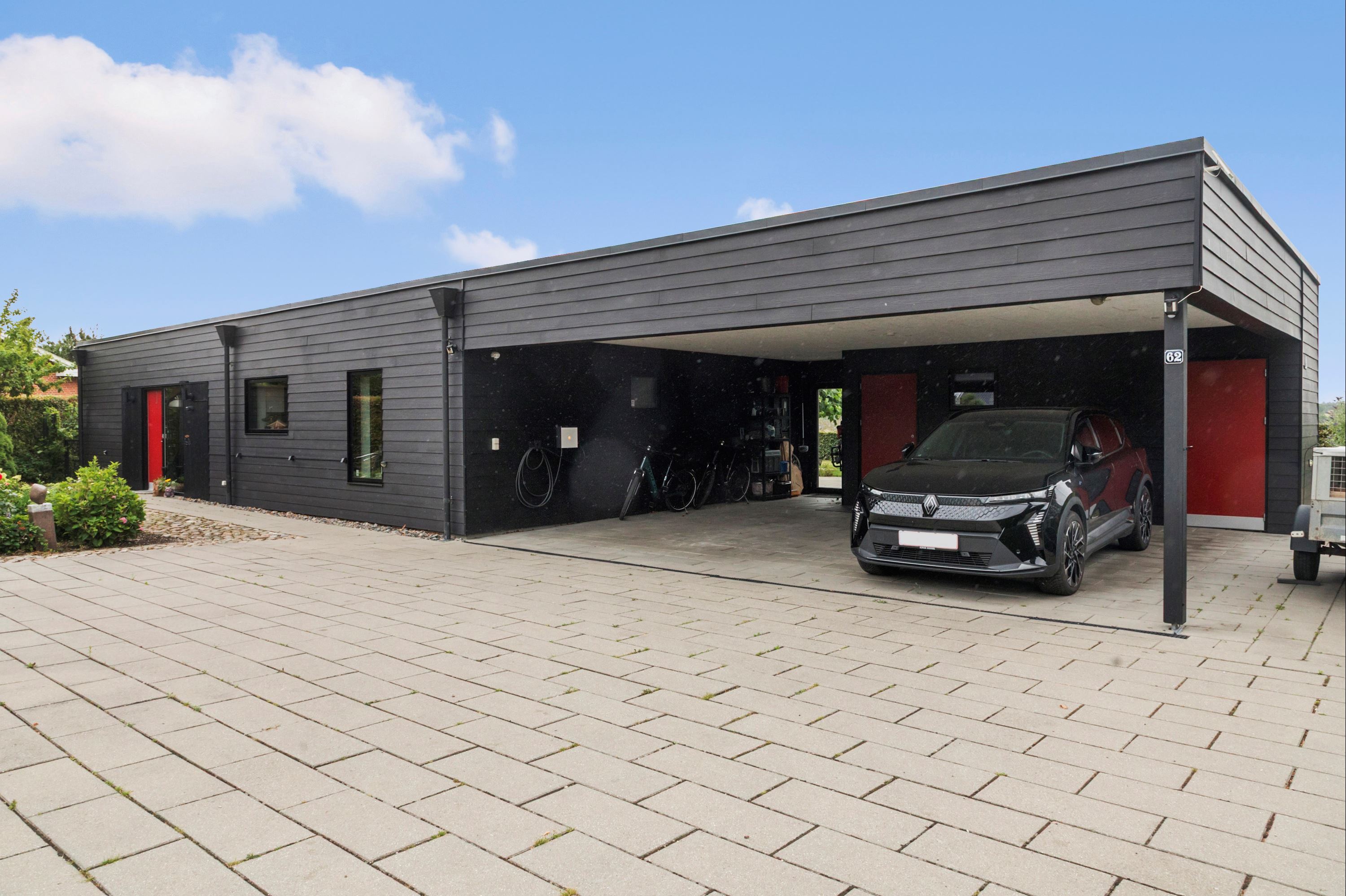 Villa på Strøby Bygade 62 4671.