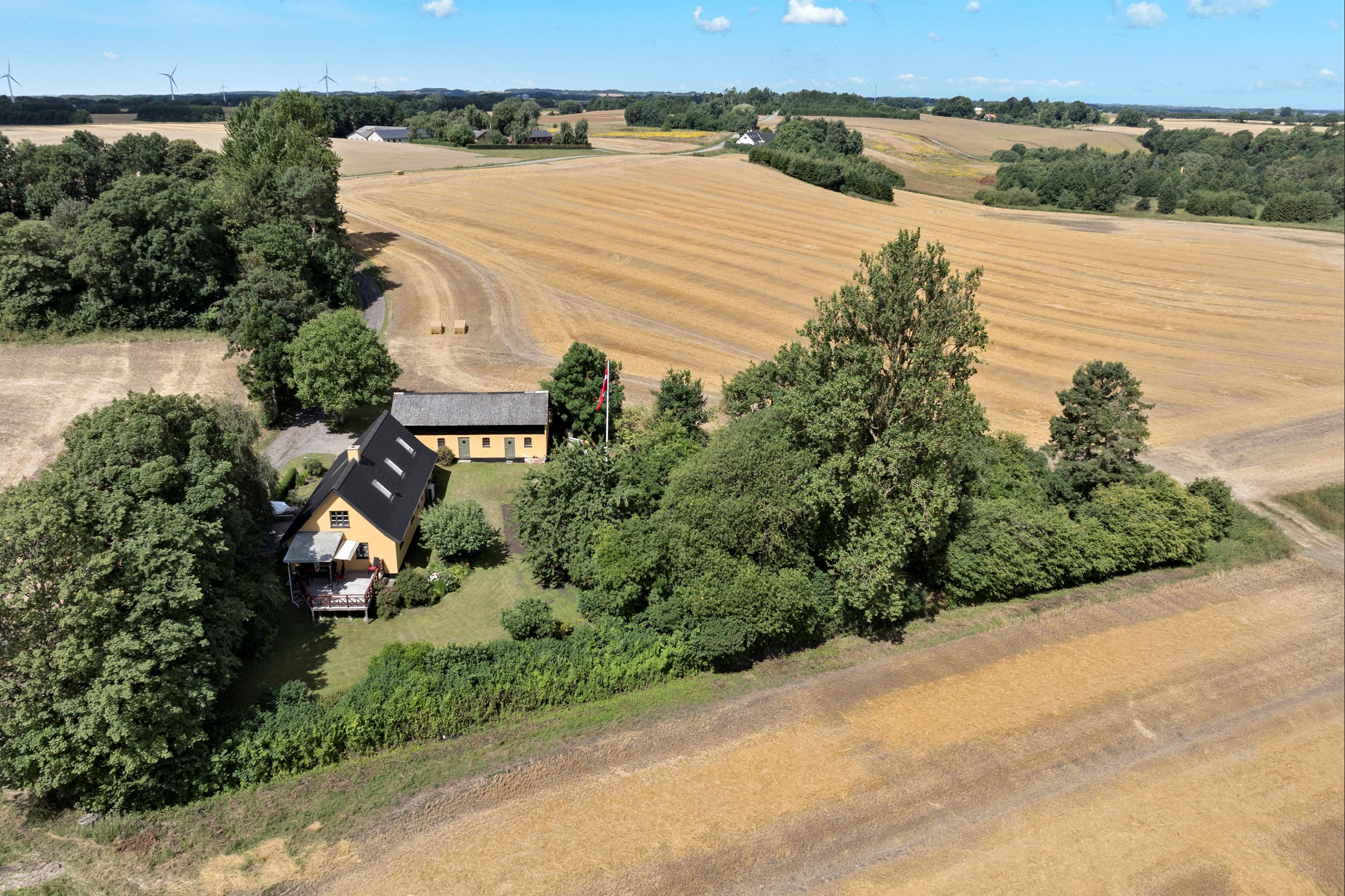 Villa på Tingerupvej 58 4330 Hvalsø.