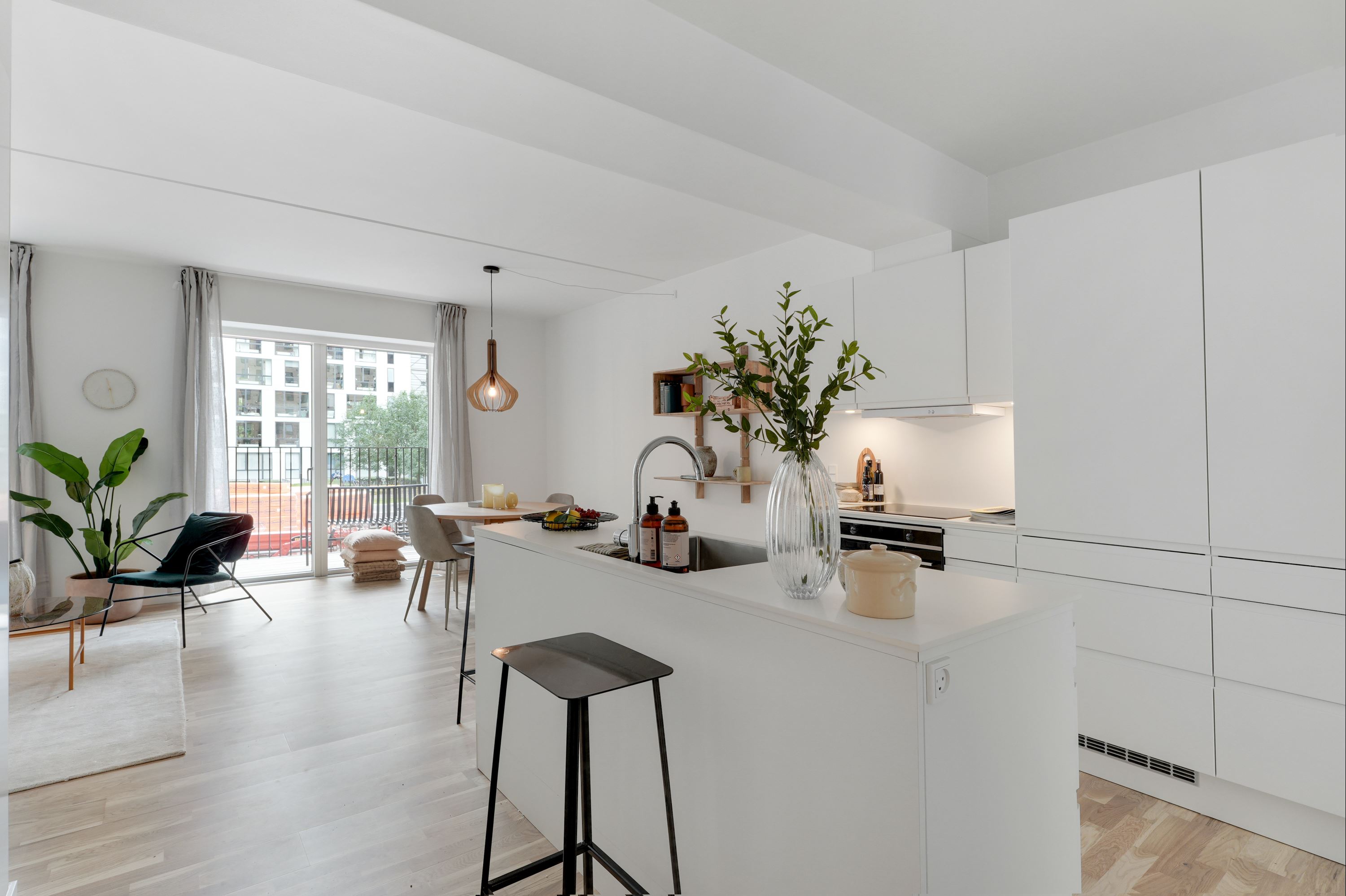 2-soban stan, 83 m²