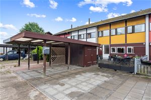 Rækkehus til salg hos EDC Poul Erik Bech, Greve & Karlslunde, billede 1 af 1