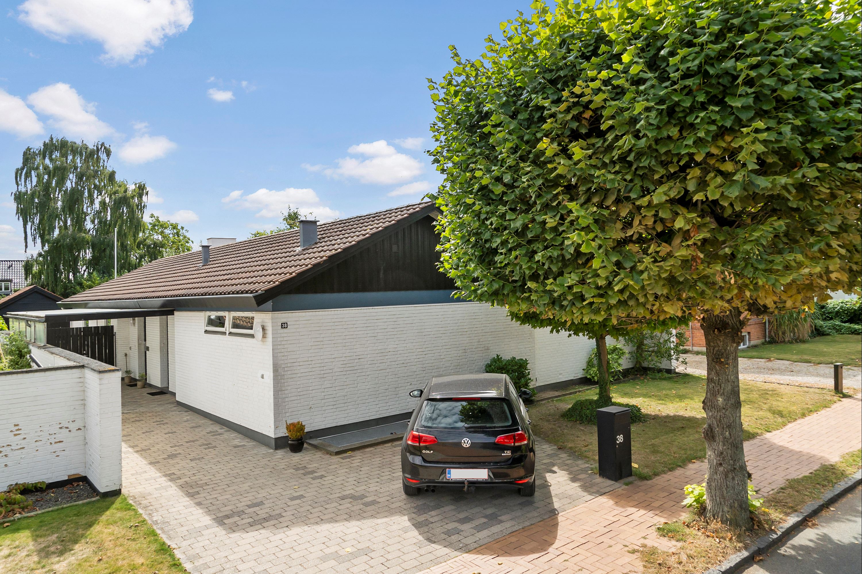 Villa på Lindeallé 38 5230 Odense M.