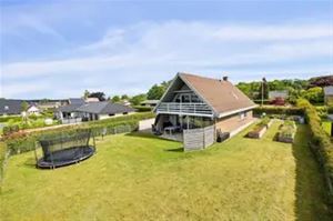 Villa på Fjordbakken 7 9560 Hadsund.