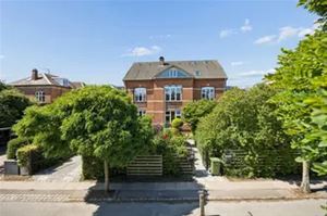 Villalejlighed på Dyvekes Allé 10 2300 København S.