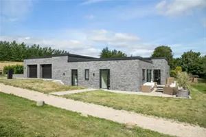 Villa på Hesselholt Skovhuse 75 9510 Arden.