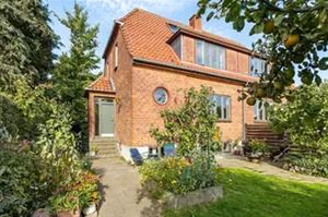 Brønlunds Alle 36B, 2900 Hellerup – billede 1 af 1