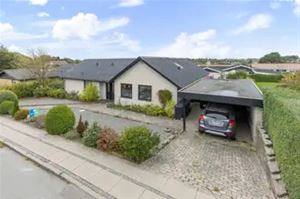 Dr. Louises Vej 3, 9600 Aars – billede 1 af 1