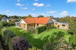 Niels Finsens Vej 2, 7500 Holstebro – billede 1 af 1
