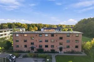 Fredskovhellet 32 1. sal th, 3400 Hillerød – billede 1 af 1